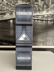 NECA – The Terminator – 7″ Action Figure – T-800 Endoskeleton – NEW