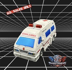 Transformers Studio Series 86 Ratchet (ToyHax)(Complete)