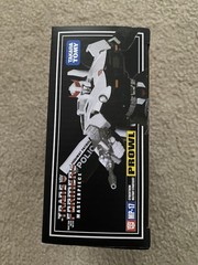 Takara Tomy Transformers Masterpiece Prowl MP-17 New in Box – NOT a KO