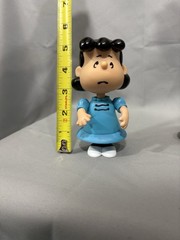 Playing Mantis Peanuts Good ‘ol Charlie Brown “Lucy Van Pelt” with Football