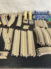 TOMY Thomas The Train Motorized Track Lot #3 Everything Included Over 50 Pieces
