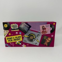 MGA’s Miniverse Real Music Record Player Mini Collectibles Mini Playable Record