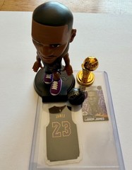 2024 Zuru NBA Ballers LeBRON James Super Rare Los Angeles Lakers with Trophy