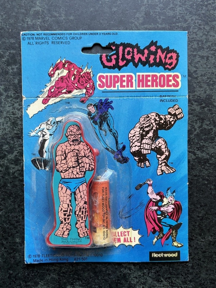 RARE The THING MARVEL 1976 GLOWING SUPER HEROES FLASHLIGHT FLEETWOOD MCG Blue