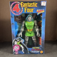 DR. DOOM FANTASTIC FOUR DELUXE EDITION 10″ TOY BIZ MARVEL ACTION FIGURE NEW