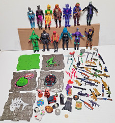 FORTNITE EPIC GAMES ACTION FIGURE LOT WITH WEAPONS & ACCESSORIES