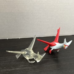 2007 Jakks Pacific Pokemon Translucent Latios And Latias Figures
