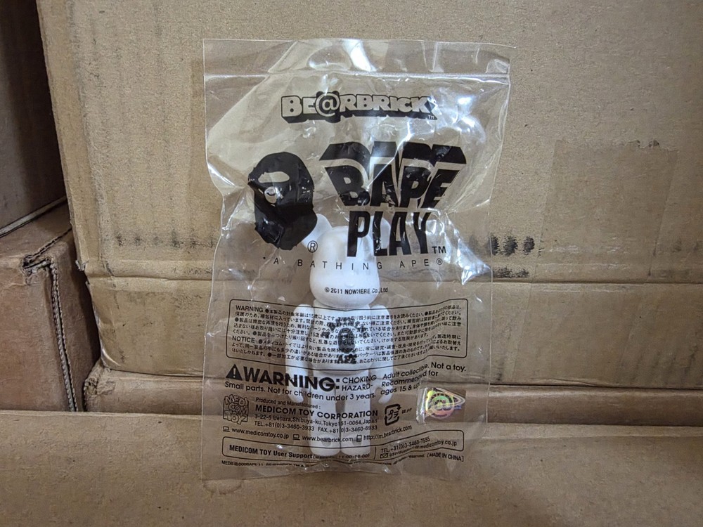 Medicom Toy Be@rbrick Bape 2011 NOVELTY (WHITE) 100% Bearbrick US Seller RARE