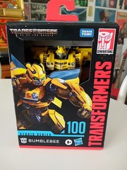 Hasbro Transformers Studio Series Deluxe 100 Bumblebee Action Figure New In Box