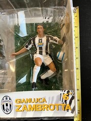 PLAYWELL STARS LOT OF 4 figures NEDVED BUFFON THURAM ZAMBROTTA 6” Juventus Italy