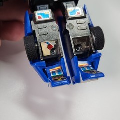 Vintage 1985 Hasbro G1 “Tracks” Autobot Transformer Action Figure NO ACCESSORIES