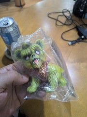 Grizzli Atom Soft Vinyl Oddities Squeaky Toy New Old Stock Kaiju Sofubi