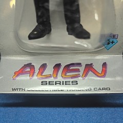 Men In Black ALIEN series Set Number 7 with trading card New