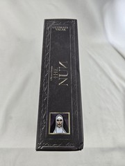 The Conjuring Universe The Nun Valak NECA Ultimate Action Figure