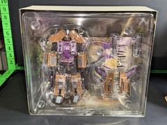 Warbotron WB-01A Air Burst Transformer Figure Bruticus Blast Off