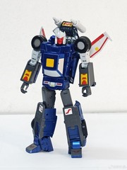 Star Toys ST-02 Tracker Tracks Masterpiece Scale SEALED NEW🇺🇲USA!