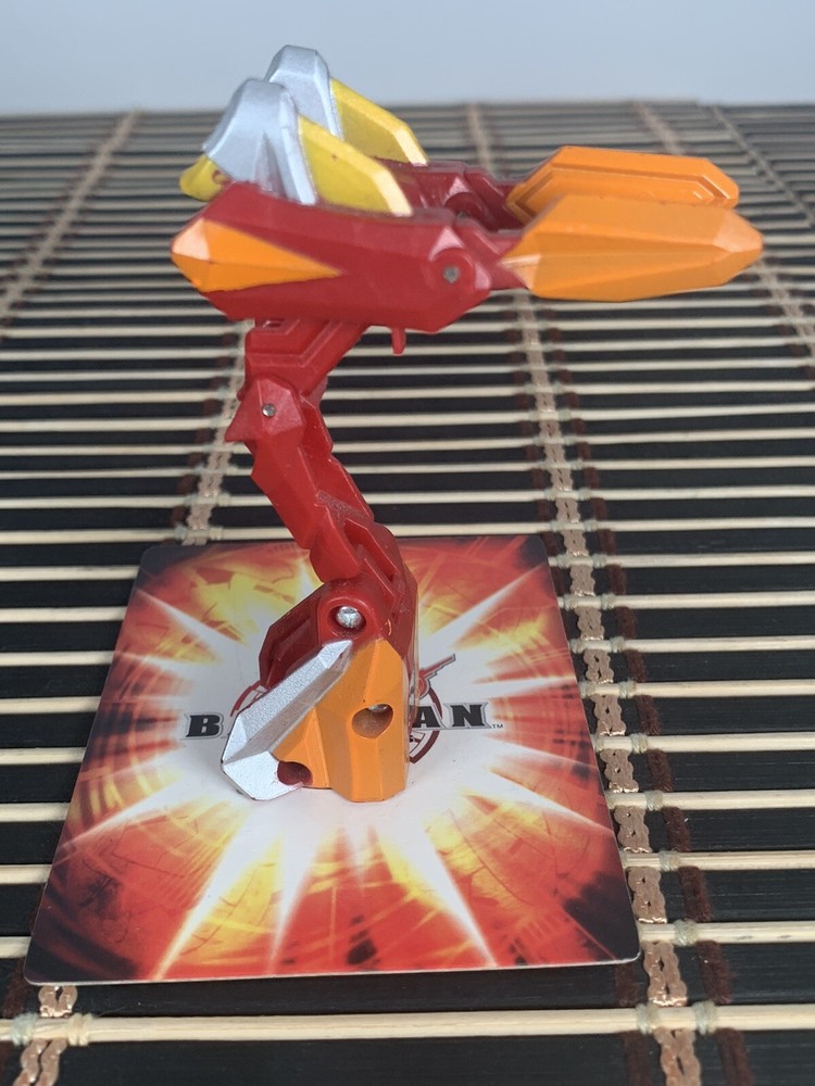 Bakugan Beamblitzer Red Gold Battle Gear Gundalian Invaders DNA 120G Figure Toy