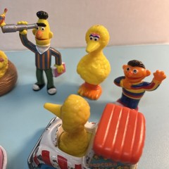 SESAME STREET FIGURES And DIE CASTS 1980’s ~LOT OF 10