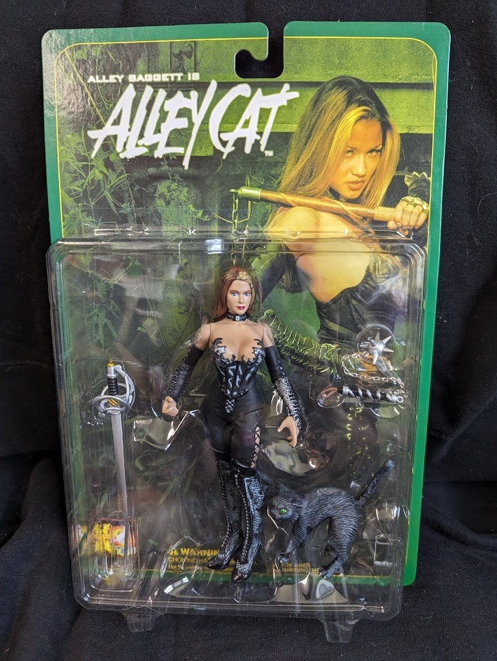 Alley Cat Black Action Figure Toyfare Alley Baggett NIP Playboy Vintage 1999 new