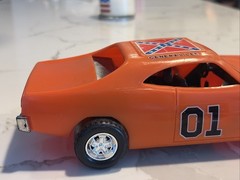 1980 Mego Dukes of Hazzard GENERAL LEE Plastic Toy Model Car And Figures