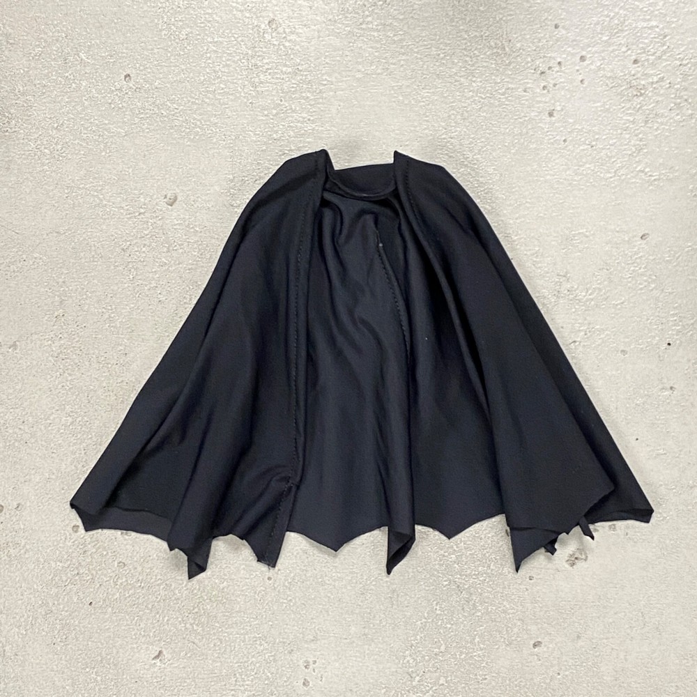 SU-MF-C-TDKB: Wired cape for McFarlane TDKR Christian Bale Batman Action Figure
