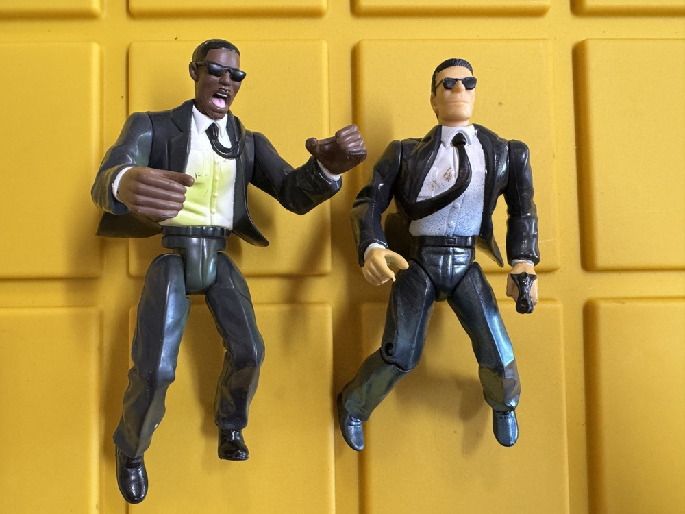 1997 Galob Men in Black Movie Action Figures Agent J Agent K
