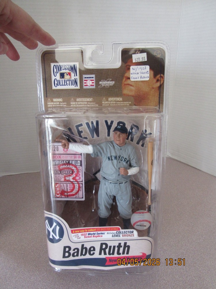 Babe Ruth 2010 McFarlane Cooperstown Collection – 747 of 1000 Sultan of Swat
