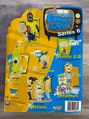 Family Guy Series 6 “SEAMUS” Action Figure Mezco SEALED J2