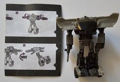 Transformers War For Cybertron Sparkless Bot – Loose