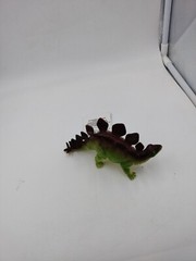 GREEN AND BROWN STEGOSAURUS 7.5 INCH FIGURE