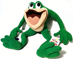 Michigan J Frog – 18″ Plush Frog – Posable Legs – Warner Brothers – 1994