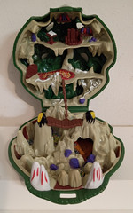 Vtg 1992 Mighty Max Slays the Doom Dragon Doom Zone Playset with HTF Hook Rope