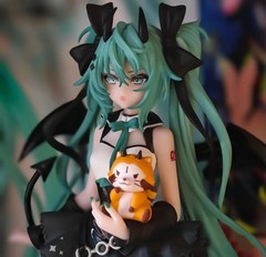 Handmade Anime Hatsune Miku Devil Cat Ear PVC Figure Cute Decorative Toy Gift