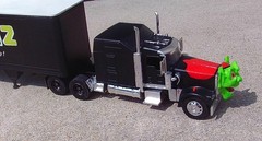 Maximum Overdrive Goblin Head Unpainted 1:32 Blank Truck Resin