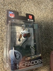 Darren McFadden Oakland Raiders NFL Football Chase Variant McFarlane #1454/2500