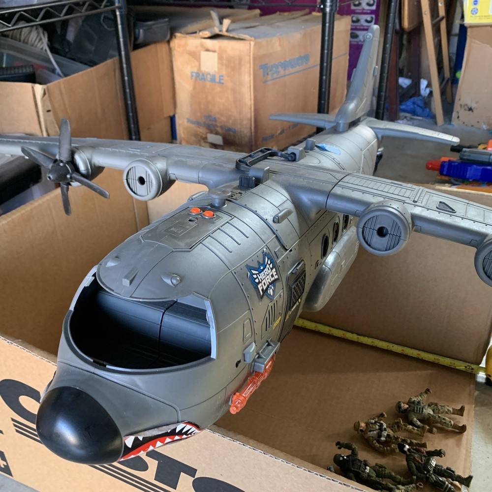 TRUE HEROES AB-115 Shark Cargo Plane