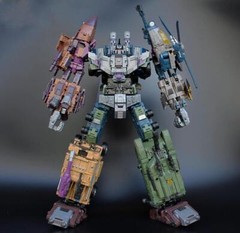 JINBAO Bruticus Warbotron & PREDAKING Feral Rex Oversized Transform Figure