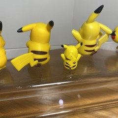 POKEMON ACTION FIGURE LOT PIKACHU Dedenne Pichu