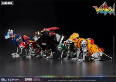 Blitzway x 5PRO Studio 5PRO-CA-10401 Voltron Defender of the Universe Model Toy