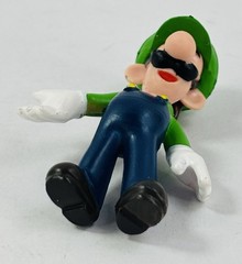 2007 Nintendo Luigi 2.5″ PVC Mini Figure Standing Open Hands Super Mario Bros