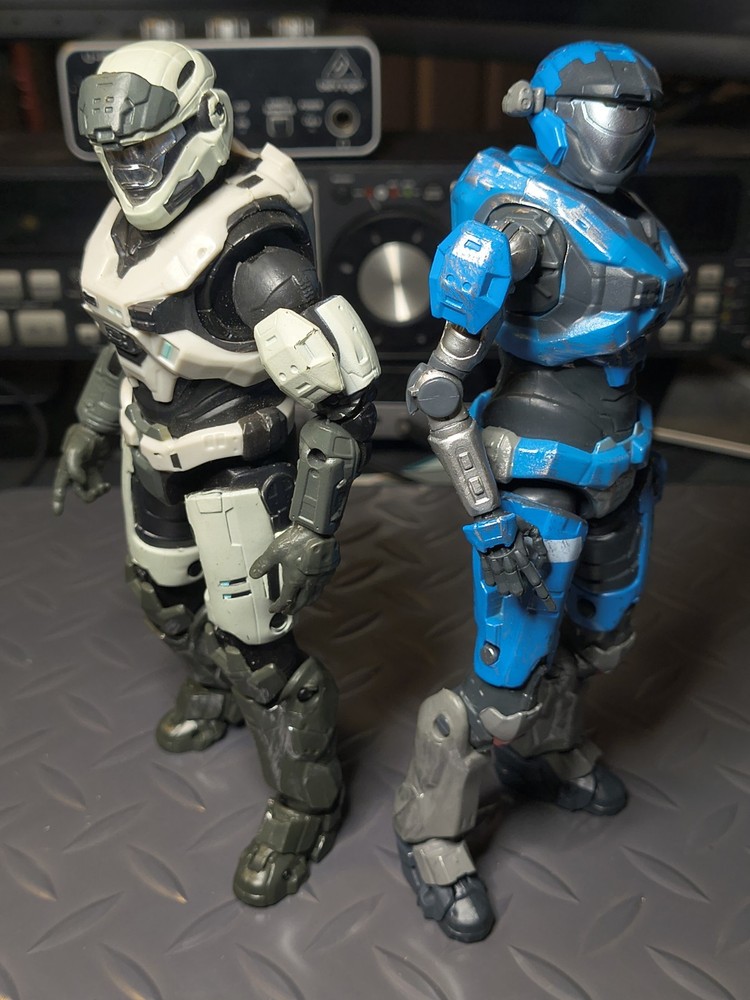 Halo The Spartan Collection 7″ Figure Lot Spartan Kat & Cavallino Loose Jazwares