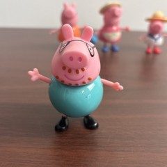 LOT OF 15 PEPPA PIG Figures Various years and condition