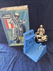 1975 Evil Knieval Stunt Cycle Set with Original Box