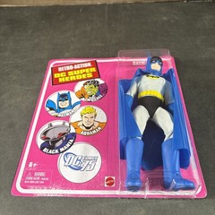 BATMAN RETRO-ACTION DC SUPER HEROES DC COMICS 75 YEARS MEGO STYLE 2009 NEW