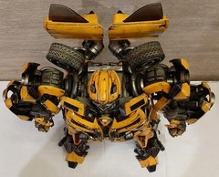ThreeA 3A Transformers Dark of the Moon Bumblebee Premium Scale Figure