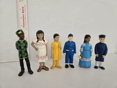 6 Lakeshore Kids Around the World 4″ Figurines FREE SHIPPING