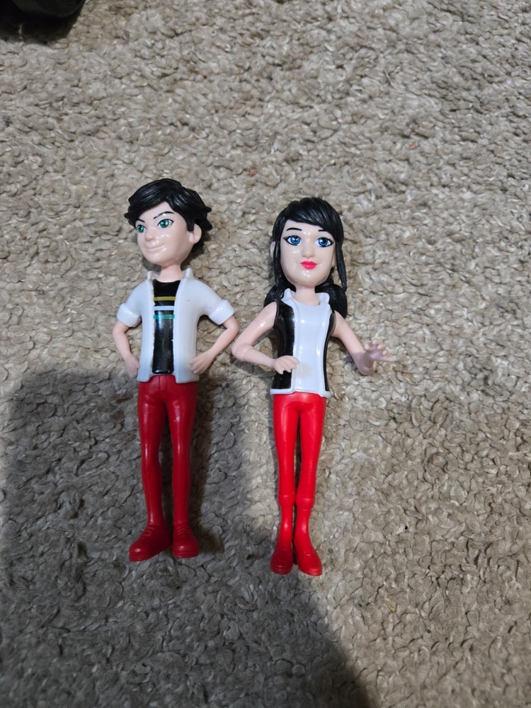 Miraculous Tales of Ladybug and Cat Noir Figures Cheng and Adrien Agreste