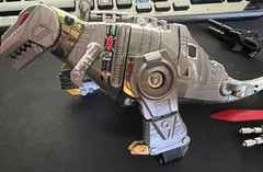 Transformers Dinobot -Grimlock G1 Hasbro–Only missing one Accessory