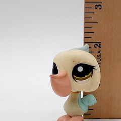 Littlest Pet Shop Pelican Bird Mini Figure Beige Yellow Eyes Hasbro LPS Toy