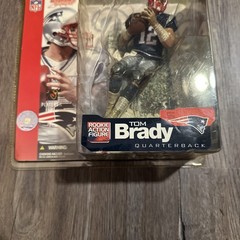 MCFARLANE TOM BRADY Rookie PATRIOTS BLUE JERSEY SNOW BASE Ultra Rare NIB